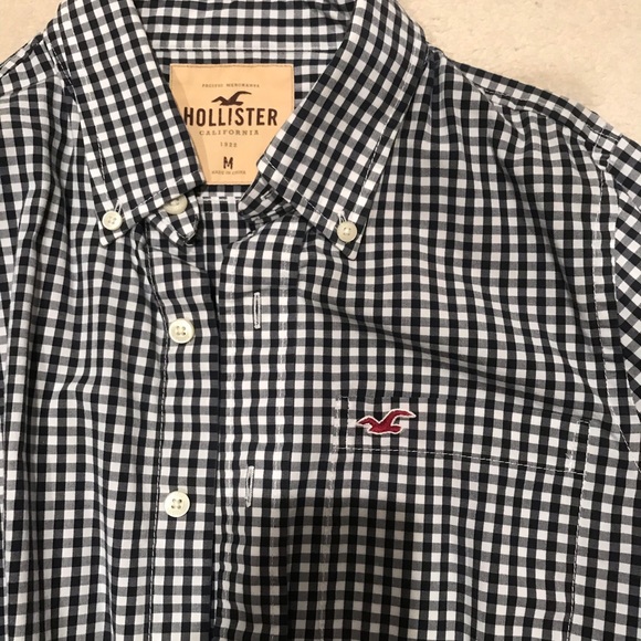 Button down - Picture 2 of 2